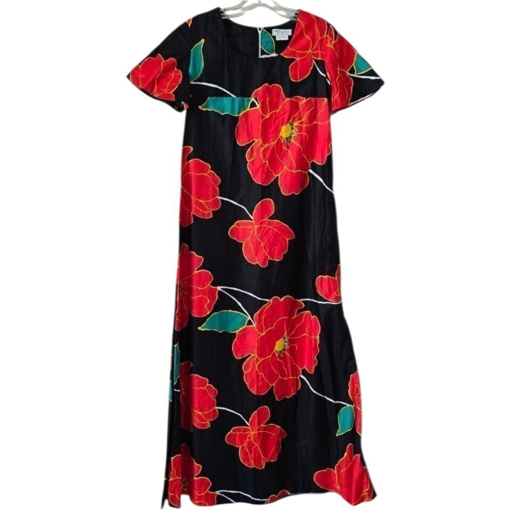 VTG made Hawaii Maxi DRESS‎ Size 10 Black Red HOOKANO Muumuu Floral Print 60s